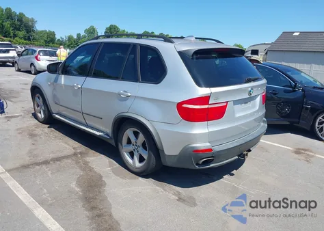 2009 BMW X5 xDrive48I z USA, uszkodzony, nr VIN 5UXFE83549L171457
